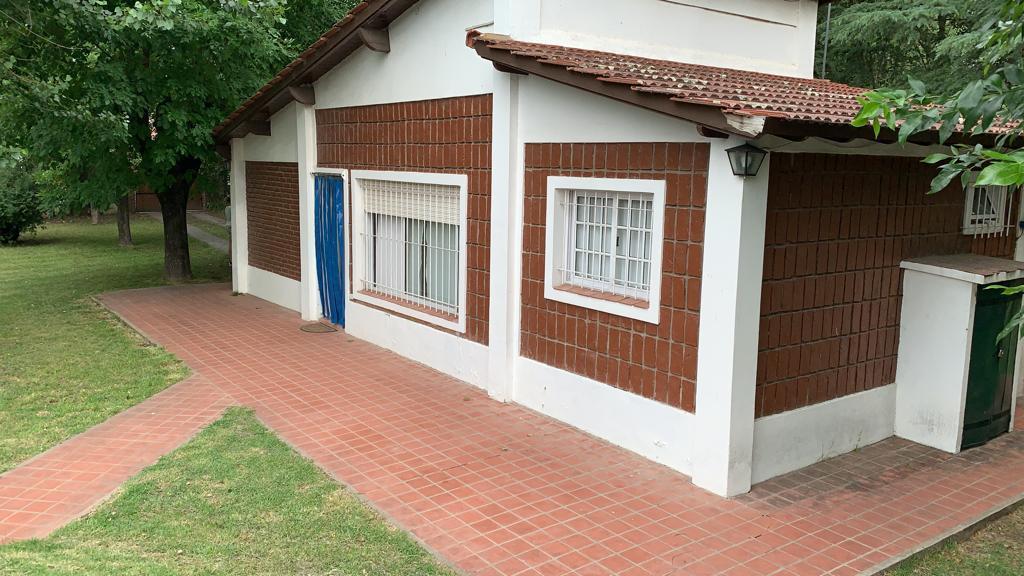 _ Casa quinta de 2 dormitorios en venta ubicada en Barrio San Francisc...