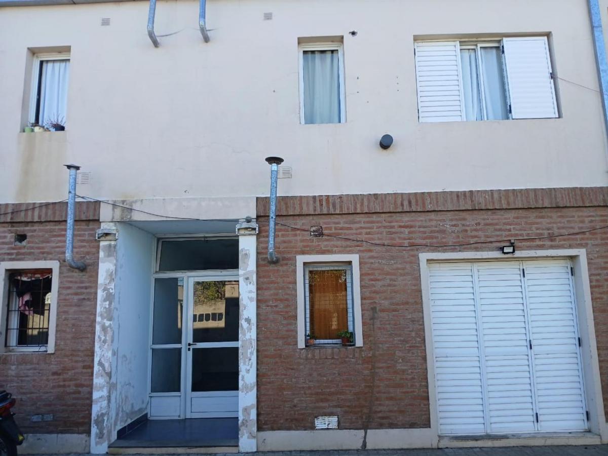 Inversión que se paga sola en chivilcoy. complejo + casa en un mismo l...