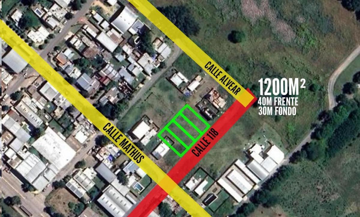 _Bloque de terrenos de 1200 mts2 en venta ubicado en calle 118 entre A...