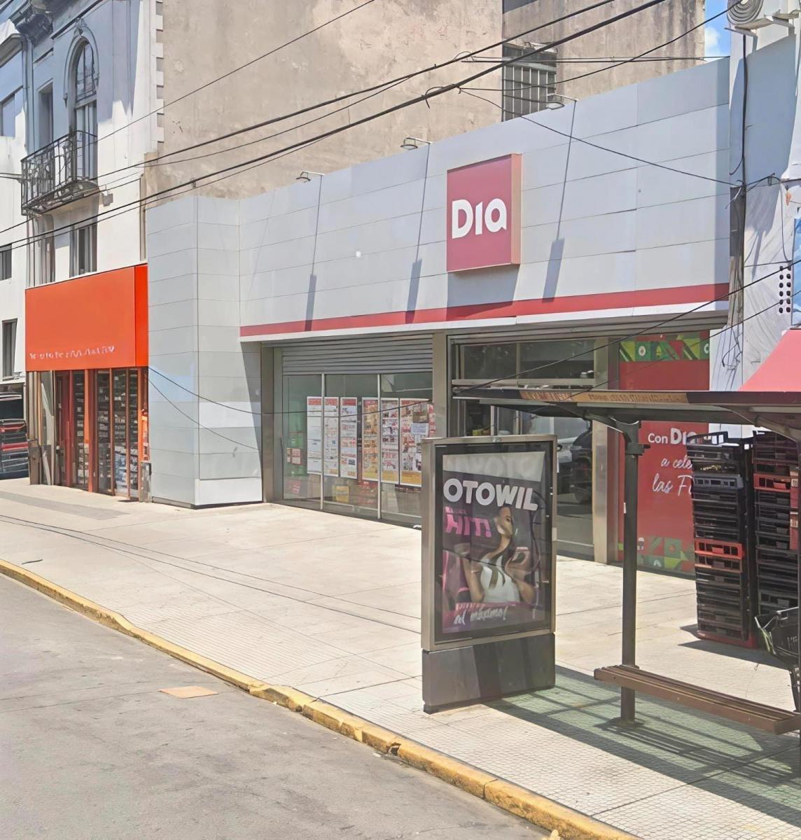 Lima al 1400,  Constitución, Capital Federal