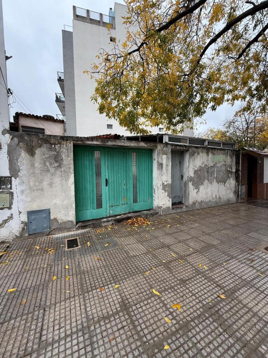 Juan Agustín García 4800,  Monte Castro, Capital Federal