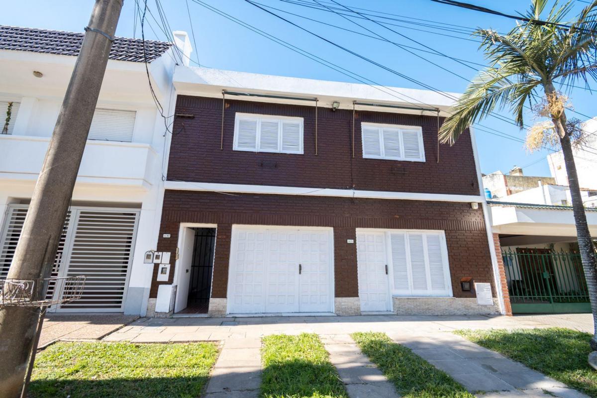 Alberdi 4400