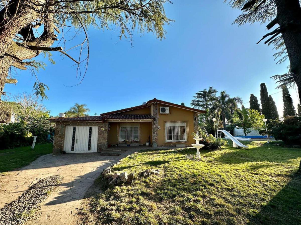 Nahuel Huapi 3400,  La Reja, Moreno