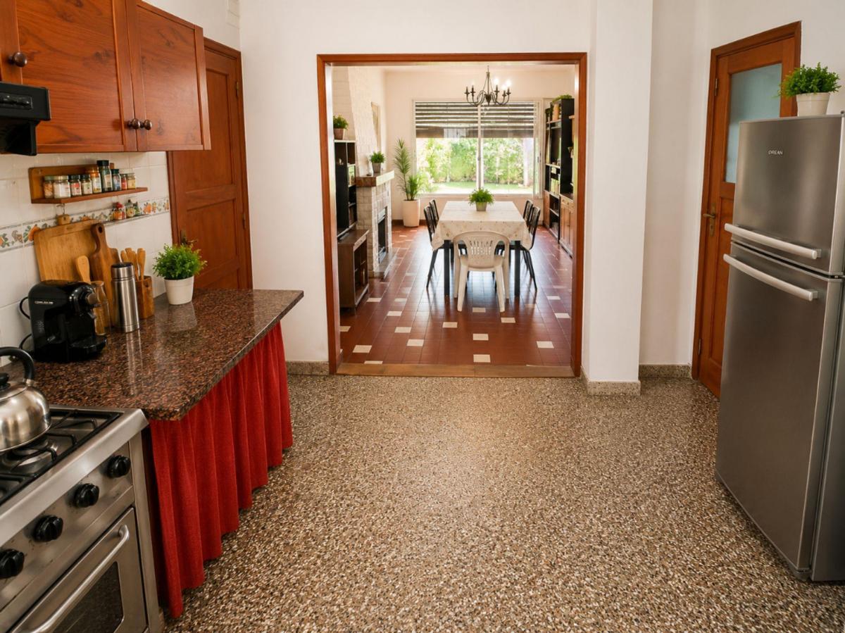 Rene Bracamonte 6200