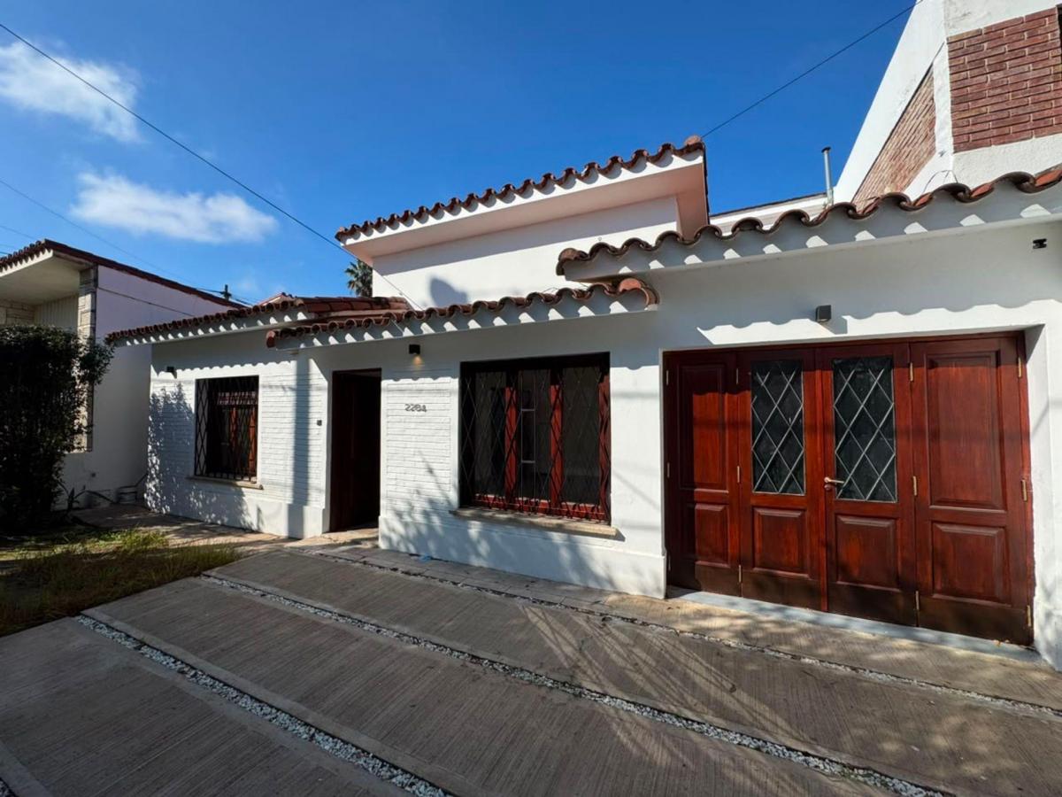 Gregorio Y. Gavier 2200