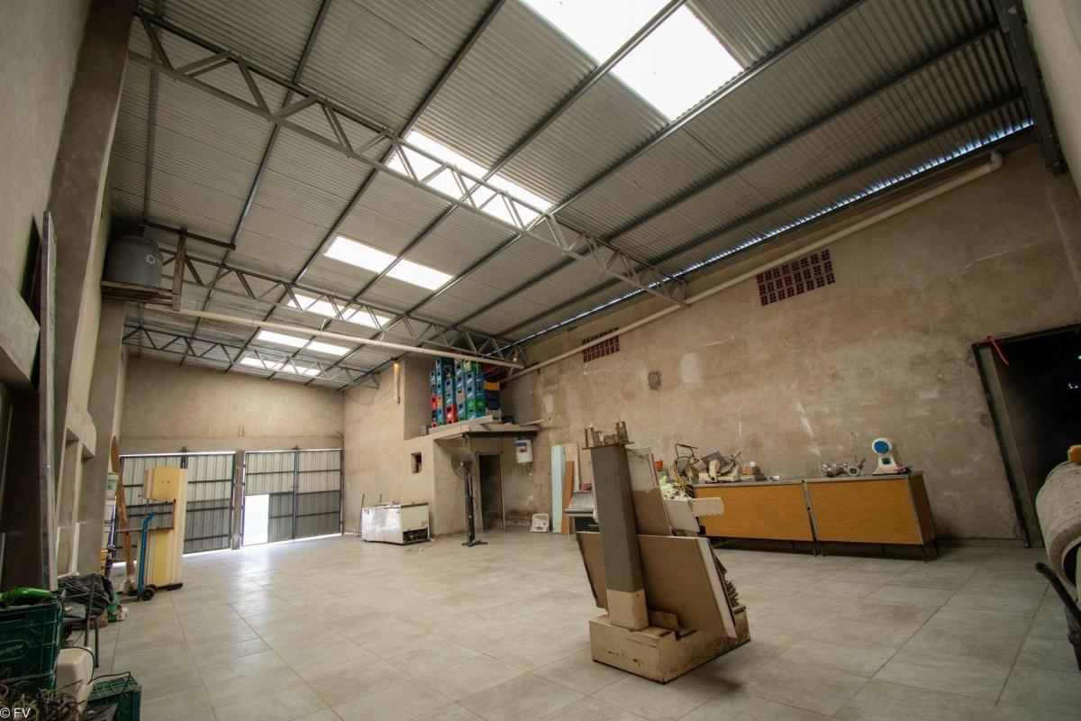 Génova 2400,  Empalme Graneros, Rosario